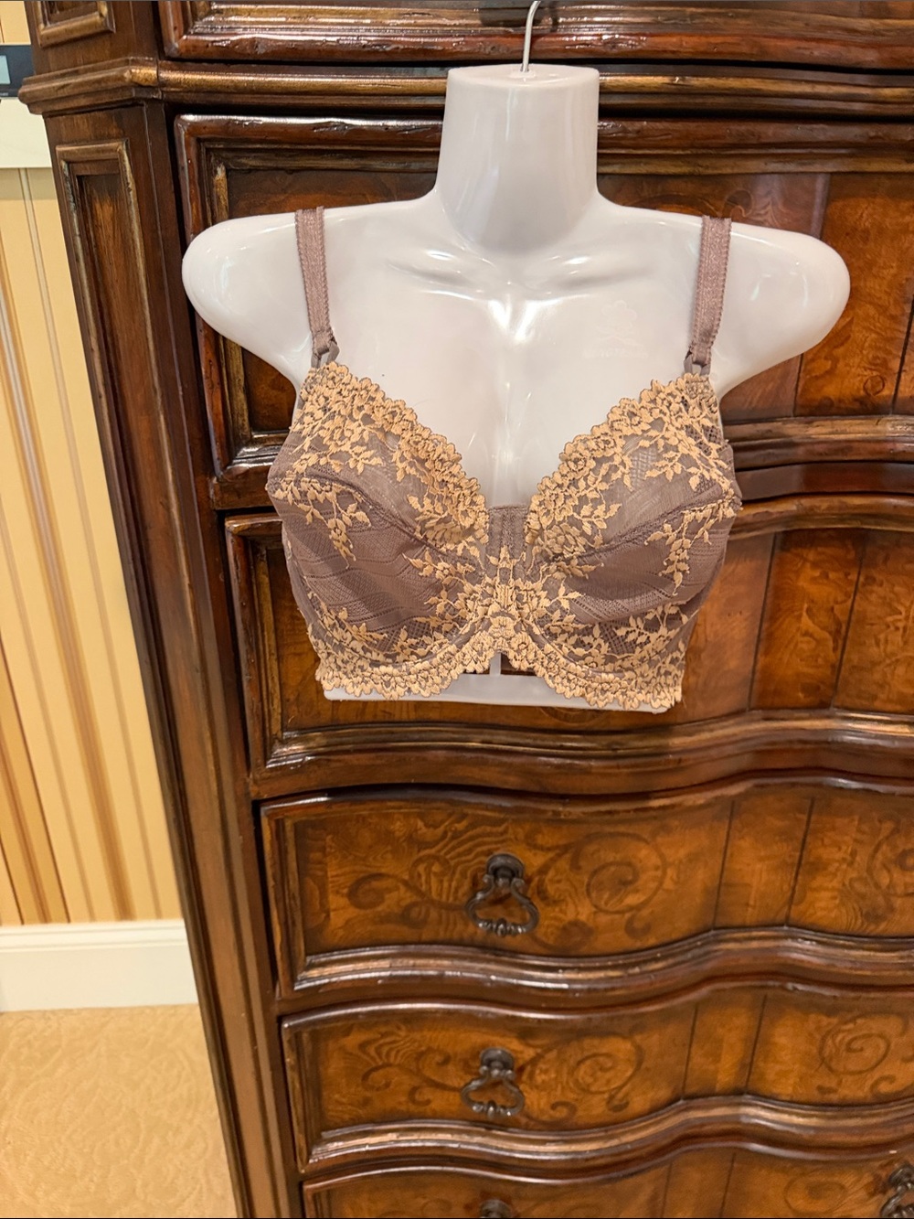 Wacoal Lace Longline Bra in Taupe and Beige Floral